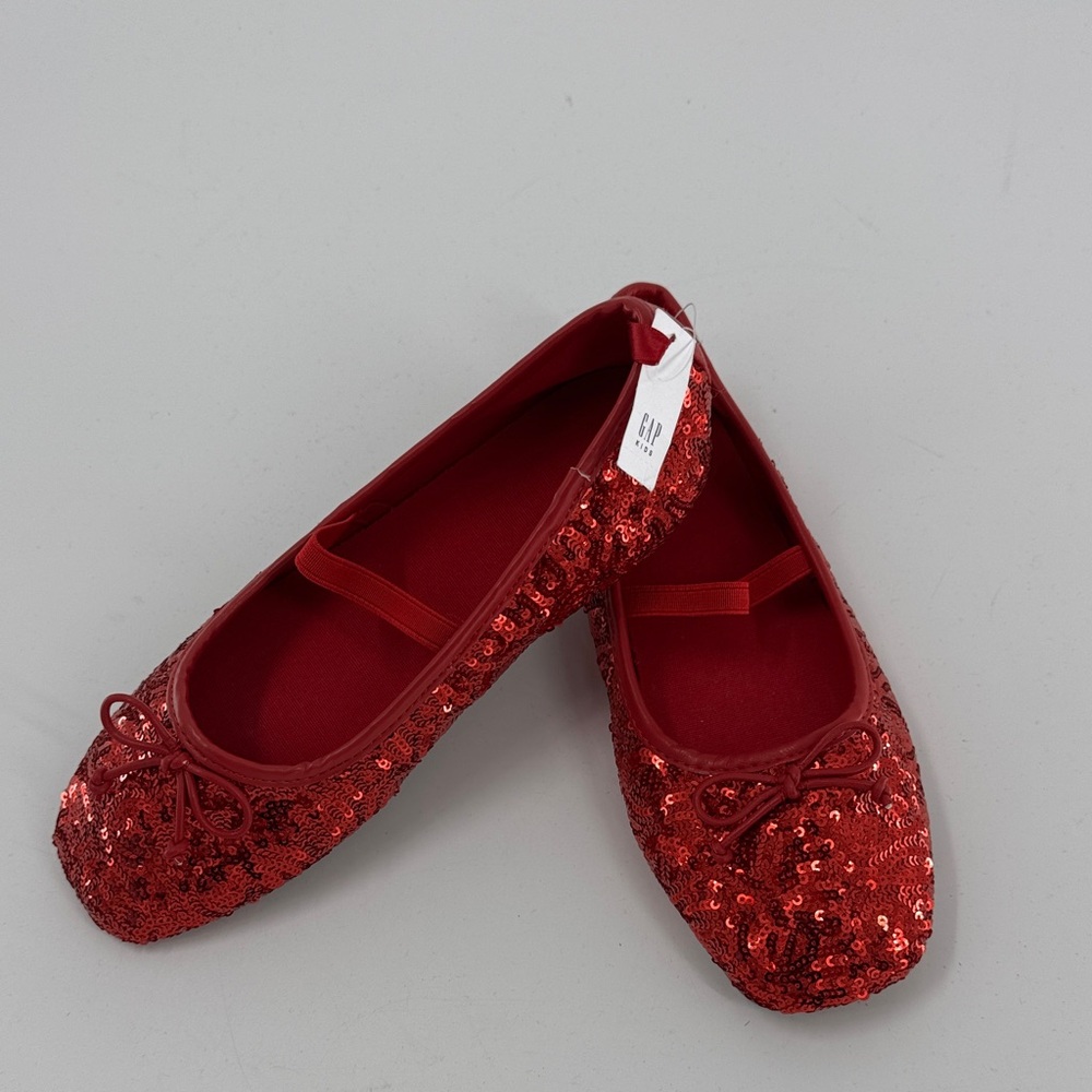 GAP Girls Red Sequin Rounded Toe Ballet Flats Size 4 NWT